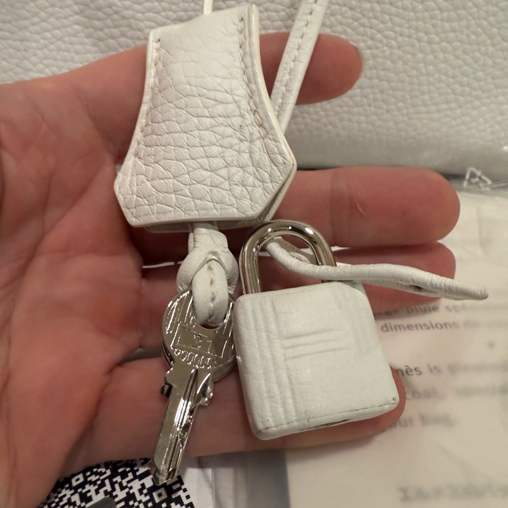 ❌SOLD❌HERMES SNOW WHITE BIRKIN 30 Pladium hardware full kit, pristine condition - Picture 8 of 8